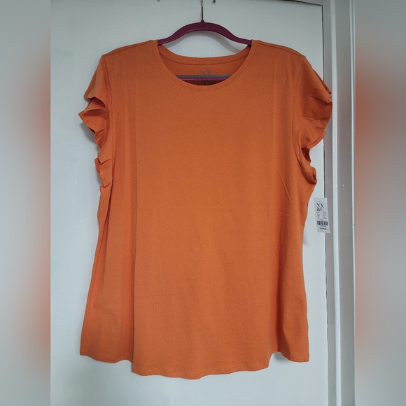 NWT NY&Co Flutter-Sleeve Crewneck T-shirt XL - Picture 2 of 3
